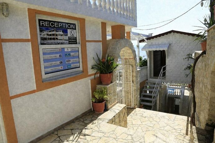 Imagen general del Hotel Qeparo Napolon Complex. Foto 12