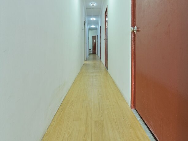 Imagen de los interiores del Hotel Qeyjan Hotel. Foto 16