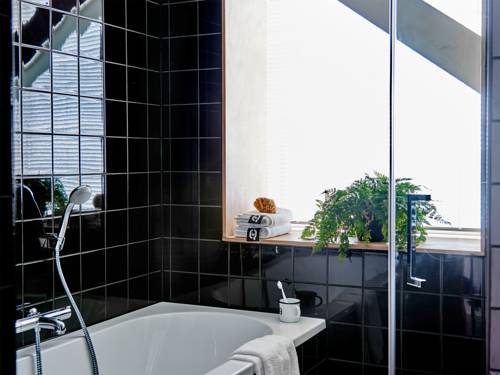 Imagen de la habitación del Hotel Q-factory. Foto 5