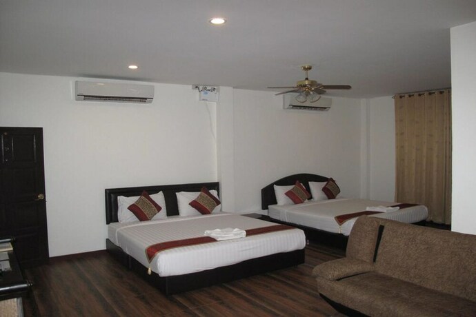 Imagen de la habitación del Hotel Qg Resort. Foto 29