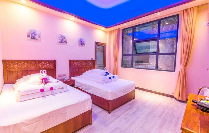 Imagen general del Hotel Qian Mo Inn. Foto 3