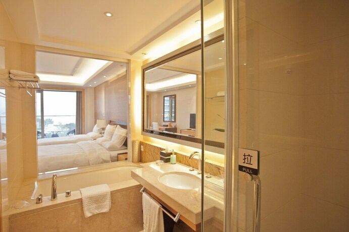 Imagen de la habitación del Hotel Qiandao Lake Greentown Ling Yun Apartment. Foto 23