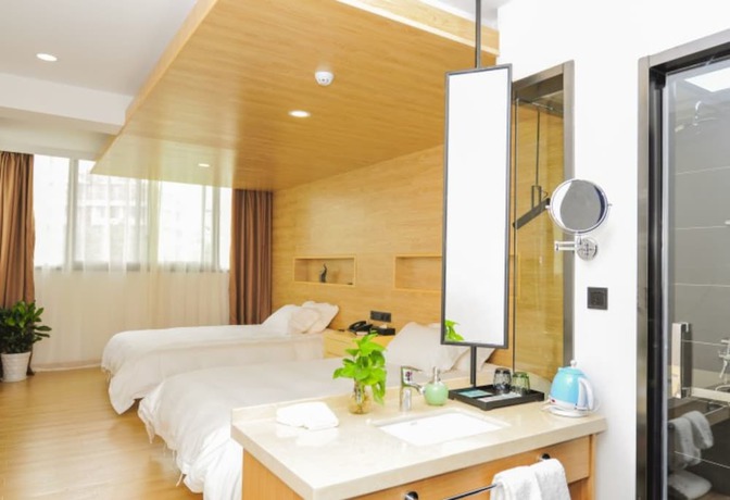 Imagen de la habitación del Hotel Qiandao Lake Jingting Hotel. Foto 8