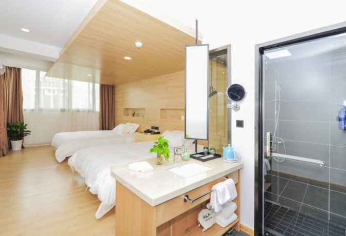 Imagen de la habitación del Hotel Qiandao Lake Jingting Hotel. Foto 11