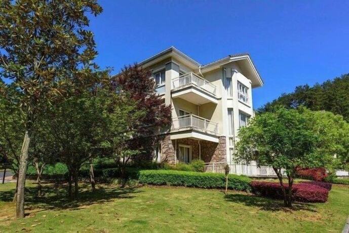 Imagen general del Hotel Qiandaohu Luxury Lake View Villa. Foto 4