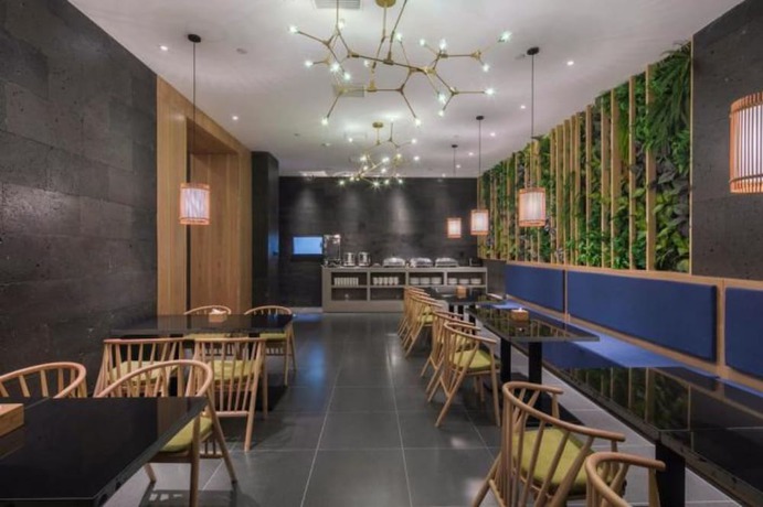 Imagen del bar/restaurante del Hotel Qianna Zhengzhou Huayuan North Road Branch. Foto 2