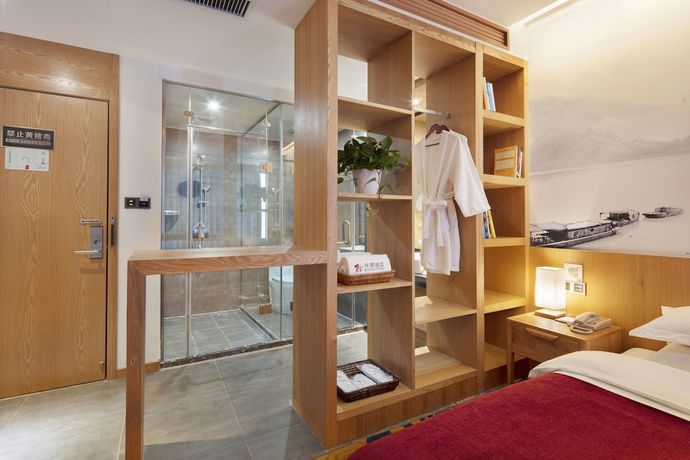 Imagen de la habitación del Hotel Qianna Zhengzhou Jingguang Road. Foto 18
