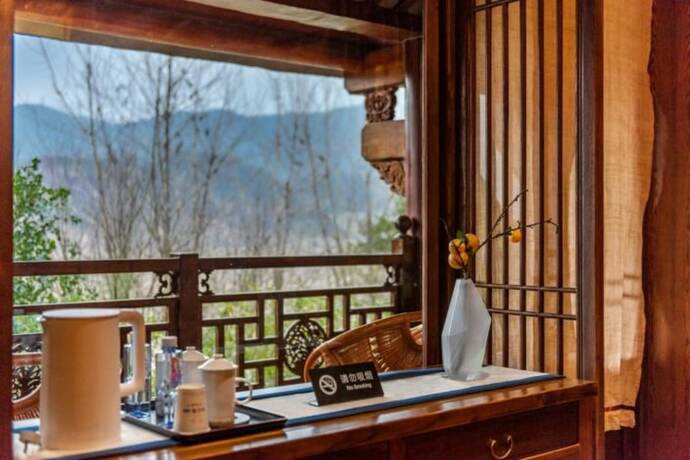 Imagen general del Hotel Qiansu Ban Jiang Xia Boutique Inn. Foto 3