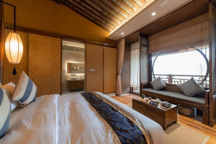 Imagen general del Hotel Qiansu Ban Jiang Xia Boutique Inn. Foto 8