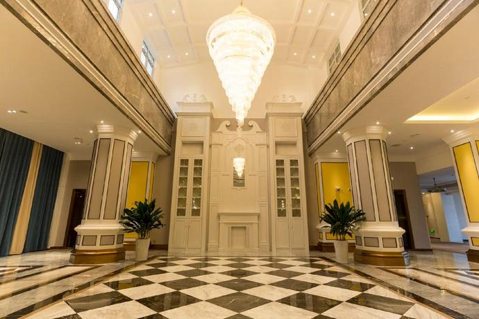 Imagen de los interiores del Hotel Qing Feng Garden Hotel. Foto 17