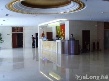 Imagen general del Hotel Qingdao Airport. Foto 1