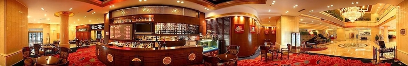 Imagen de los interiores del Hotel Qingdao Fuxin Hotel. Foto 13