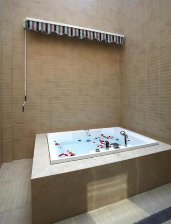 Imagen general del Hotel Qingdao Heng Bo. Foto 4