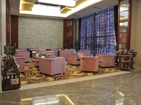 Imagen general del Hotel Qingdao Huaxi. Foto 11