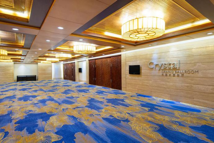 Imagen de los interiores del Hotel Qingdao Parkview Holiday. Foto 13