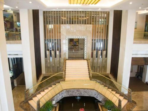 Imagen general del Hotel Qingdao Royal Garden. Foto 4