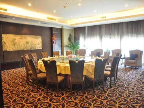 Imagen general del Hotel Qingdao Royal Garden. Foto 7