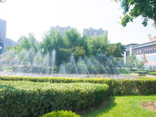 Imagen general del Hotel Qingdao Royal Garden. Foto 19