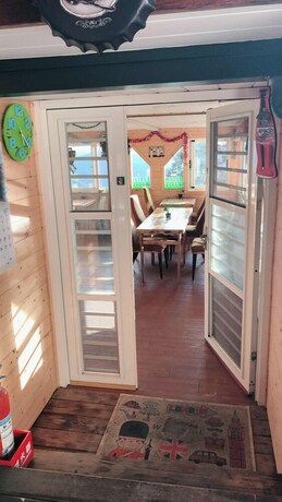 Imagen del bar/restaurante del Hotel Qingjing Love Mountain City Homestay. Foto 2