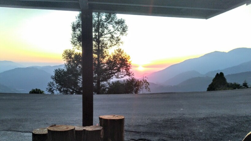 Imagen de los interiores del Hotel Qingjing Love Mountain City Homestay. Foto 20
