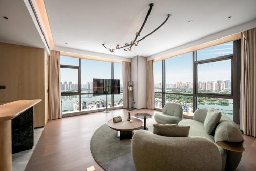Imagen de la habitación del Hotel Qinglian Jinghe Wuhan Zoo International Expo Center Branch. Foto 20