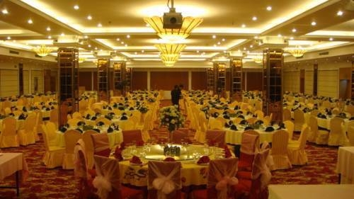 Imagen del bar/restaurante del Hotel Qingqing Hotel Shanghai. Foto 2