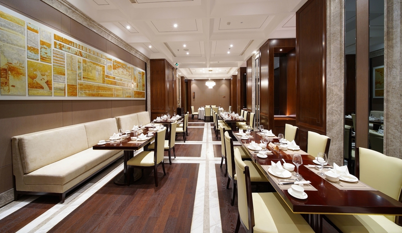 Imagen del bar/restaurante del Hotel Qingshan Baotou（yingbin Building）. Foto 10