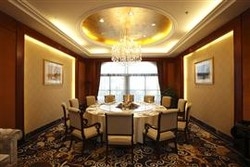 Imagen del bar/restaurante del Hotel Qingyuan Hengda. Foto 3