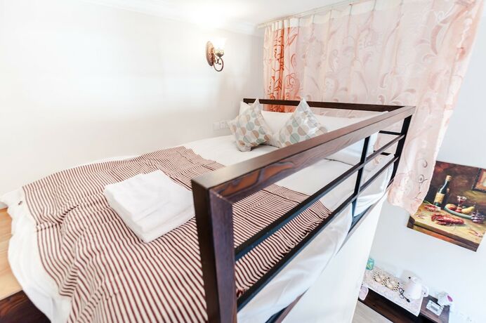 Imagen general del Hotel Qiyu Homestay - West Nanjing Road Branch. Foto 2