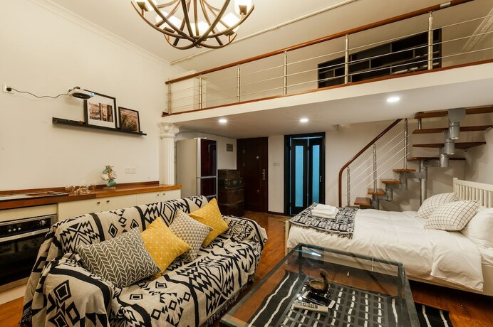Imagen de la habitación del Hotel Qiyu Homestay - West Nanjing Road Branch. Foto 16