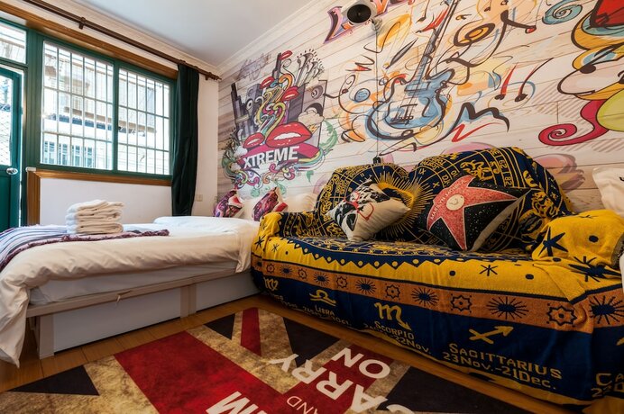 Imagen de la habitación del Hotel Qiyu Homestay - West Nanjing Road Branch. Foto 17