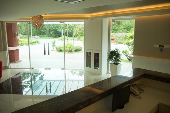 Imagen de los exteriores del Hotel Qlassic. Foto 12