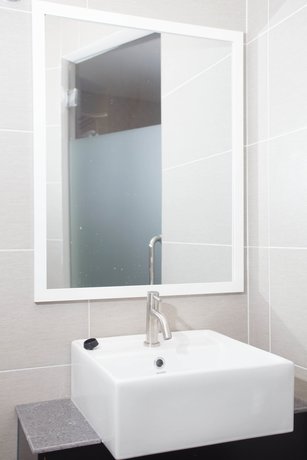 Imagen de la habitación del Hotel Qlassic. Foto 7