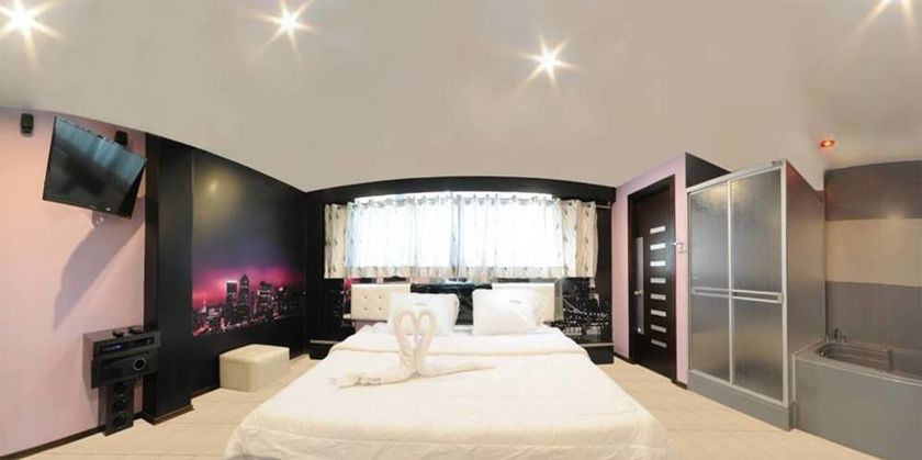 Imagen de los interiores del Hotel Qollana Business. Foto 8