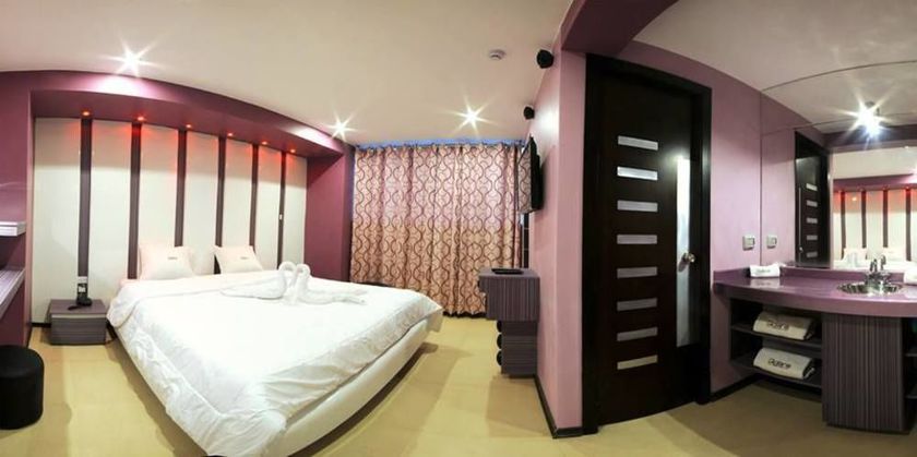 Imagen de los interiores del Hotel Qollana Business. Foto 9