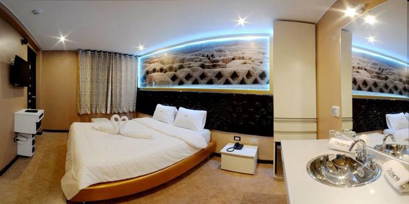 Imagen de la habitación del Hotel Qollana Business. Foto 7