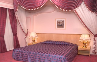 Imagen de la habitación del Hotel Qom International Hotel. Foto 5