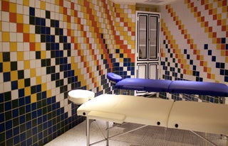 Imagen de los interiores del Hotel Qom International Hotel. Foto 18