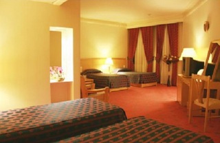 Imagen de la habitación del Hotel Qom International Hotel. Foto 13