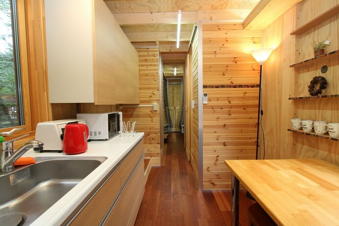 Imagen de la habitación del Hotel Qooneltas Container House In The Forest. Foto 15