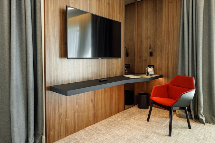 Imagen de la habitación del Hotel Qosmo Brasov. Foto 12