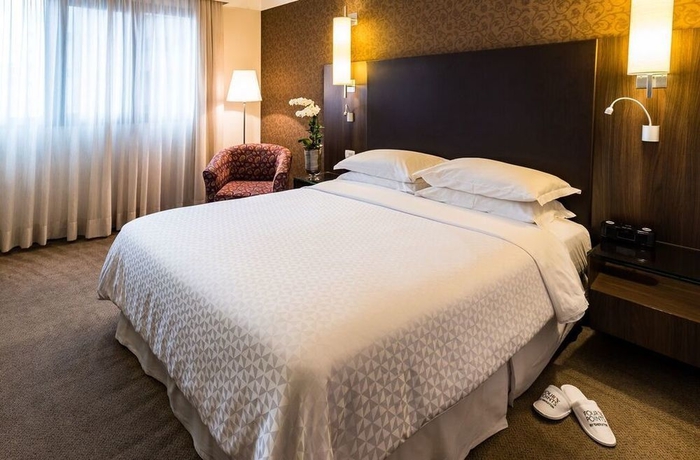 Imagen de la habitación del Hotel Qoya Curitiba. Foto 3