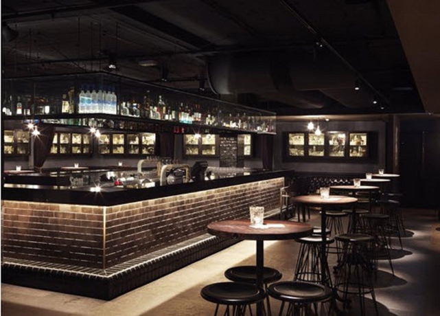 Imagen del bar/restaurante del Hotel Qt Canberra. Foto 9