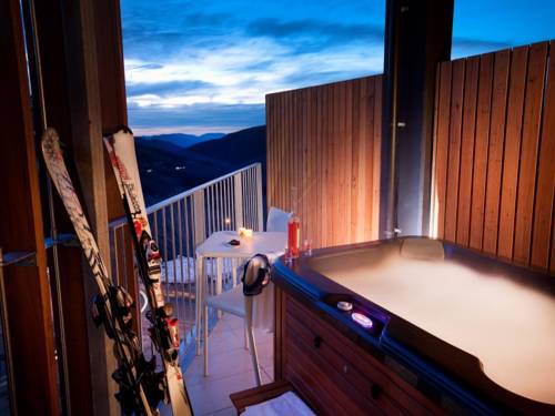 Imagen de la habitación del Hotel Qt Falls Creek. Foto 3