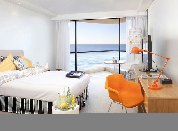 Imagen de la habitación del Hotel Qt Gold Coast. Foto 3