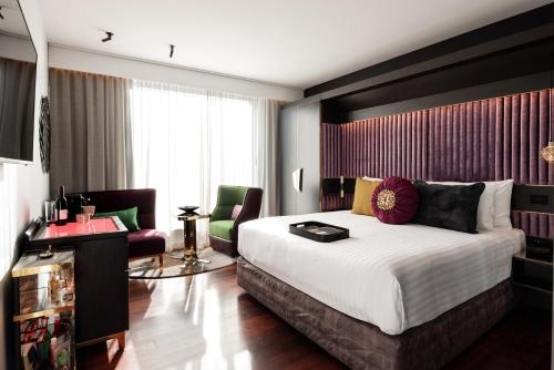 Imagen de la habitación del Hotel Qt Perth. Foto 6