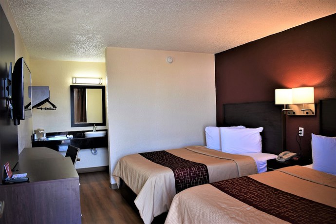Imagen de la habitación del Hotel QuBed San Antonio. Foto 17