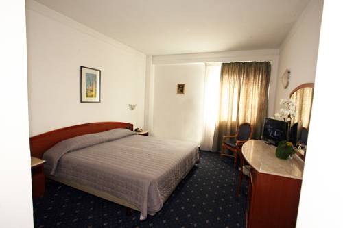 Imagen de la habitación del Hotel Quadrifoglio, Casarea. Foto 8