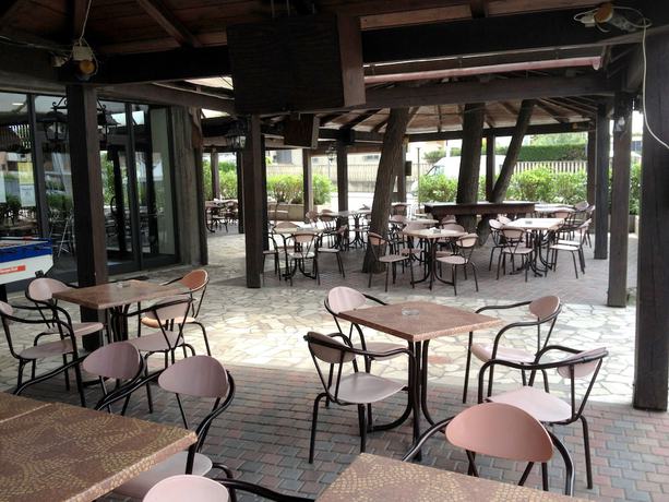 Imagen de los exteriores del Hotel Quadrifoglio, Lido delle Nazioni. Foto 10