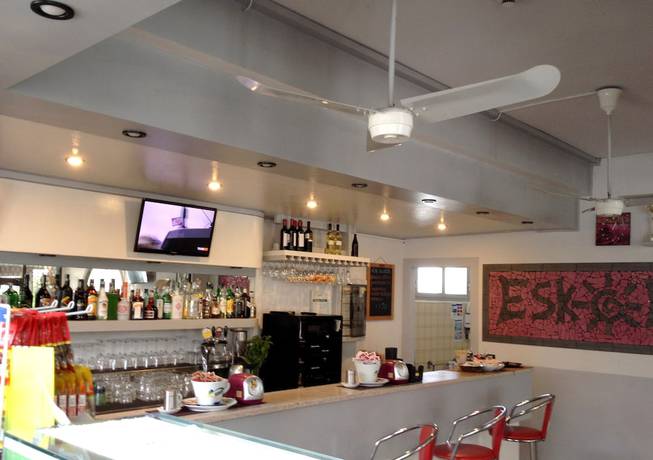 Imagen del bar/restaurante del Hotel Quadrifoglio, Lido delle Nazioni. Foto 6